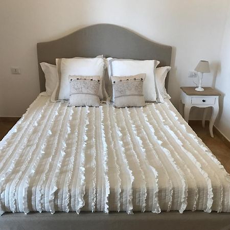 Bed and Breakfast Dimora Le Ginestre Adults Only Фазано Номер фото